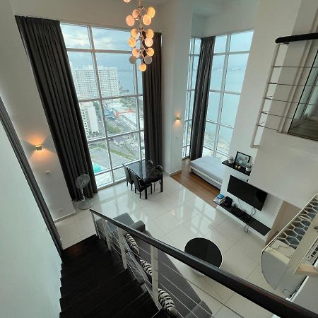 Premier Suite At Maritime George Town Exteriér fotografie