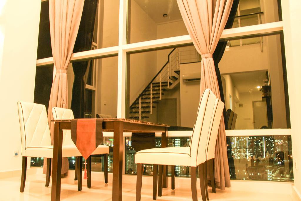 Premier Suite At Maritime George Town Exteriér fotografie